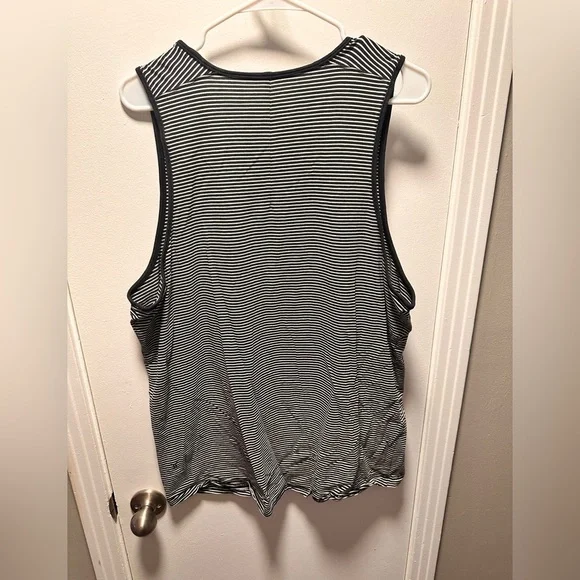 2 lululemon tanks, purple, black - Picture 5 of 6